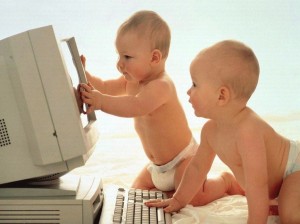 baby-photo-with-computer