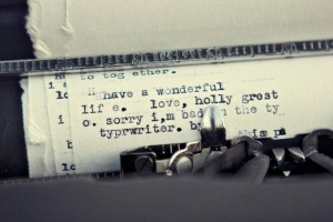 typewriter-wedding-guest-book-1